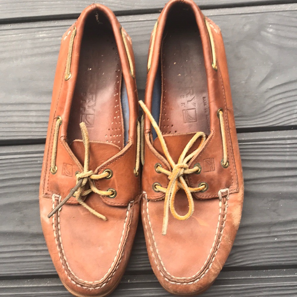 Sperry Topsiders